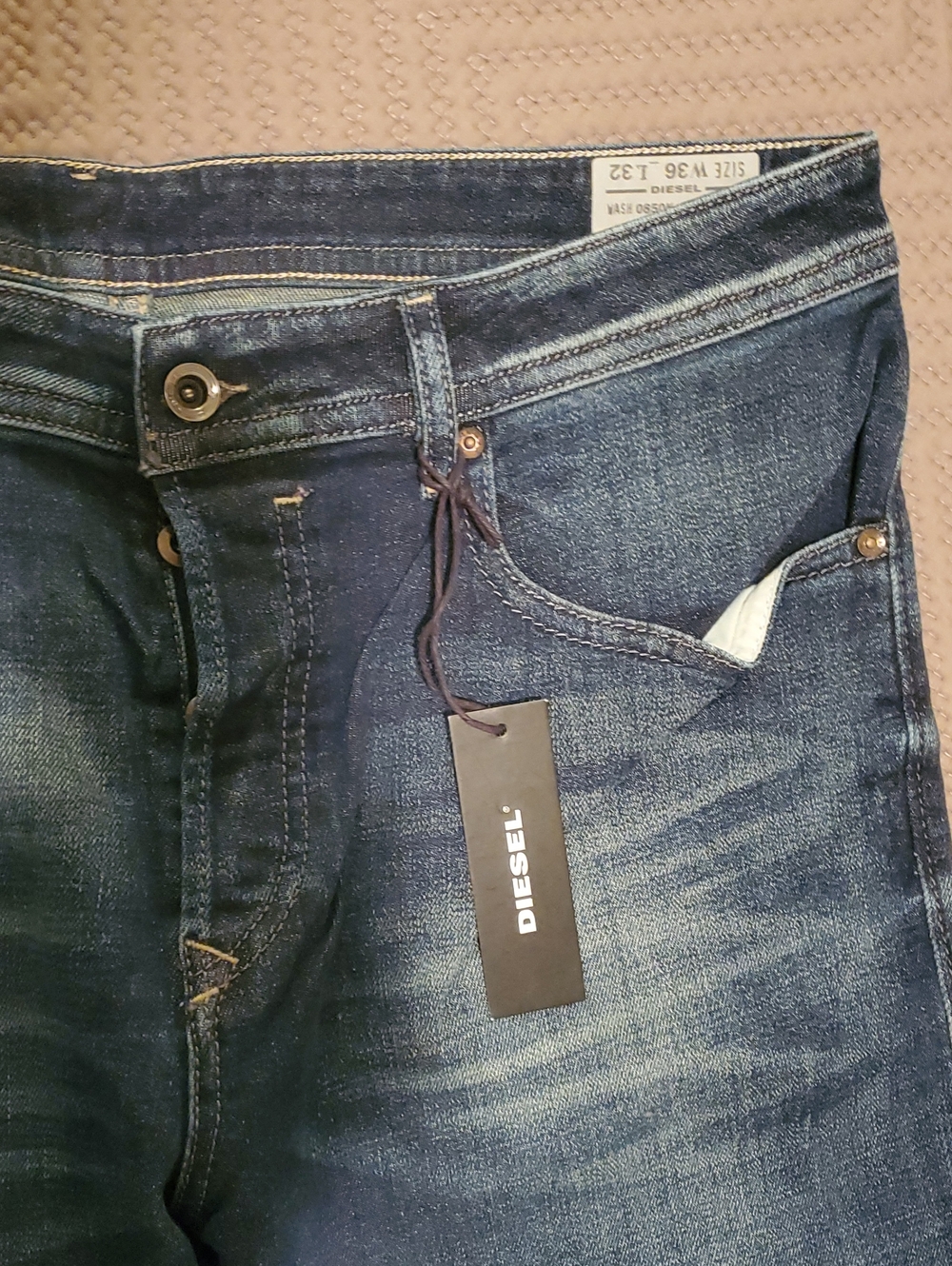 Diesel - Picture 3 of 4